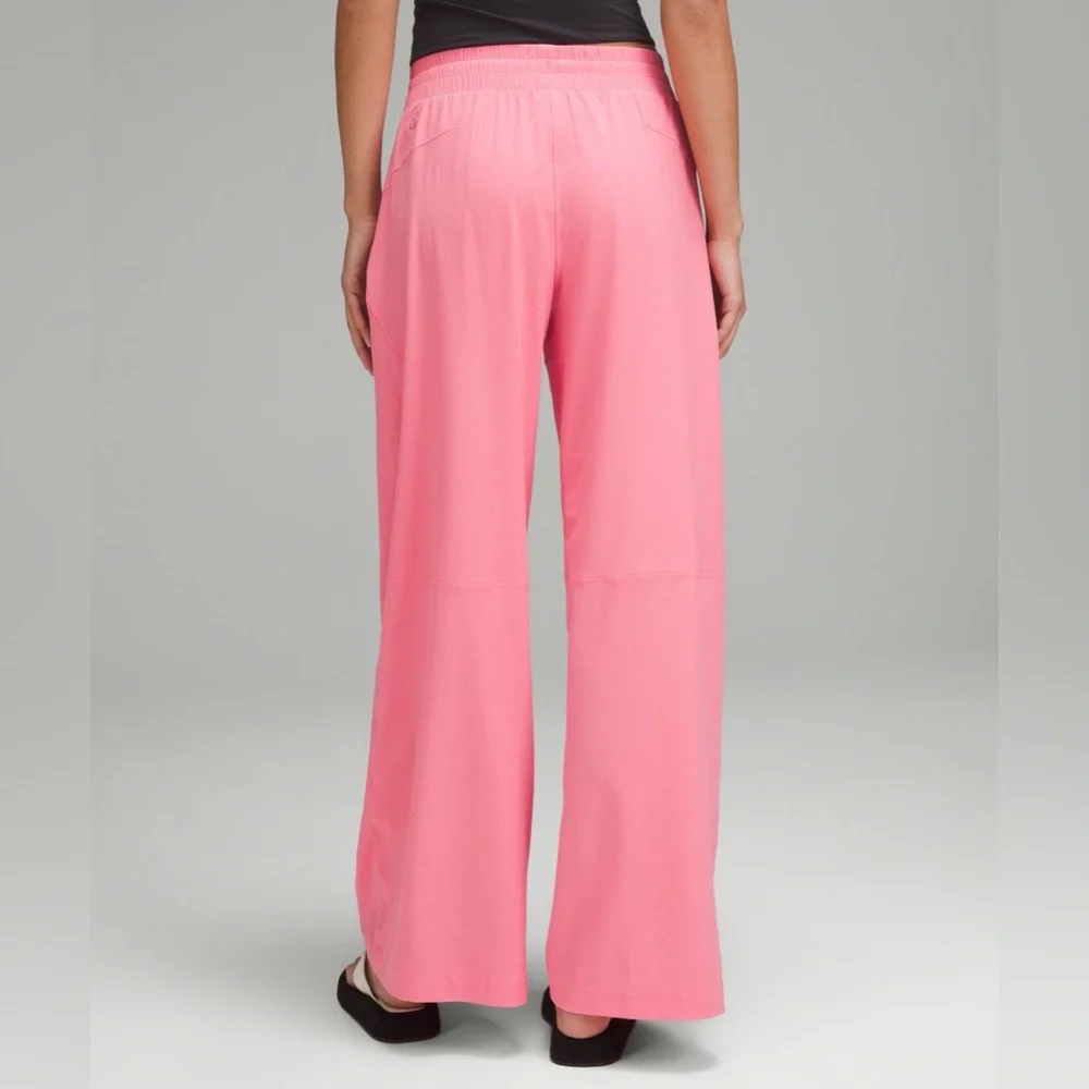 Lululemon Athletica Pink Wide-Leg Pants - Picture 2 of 10